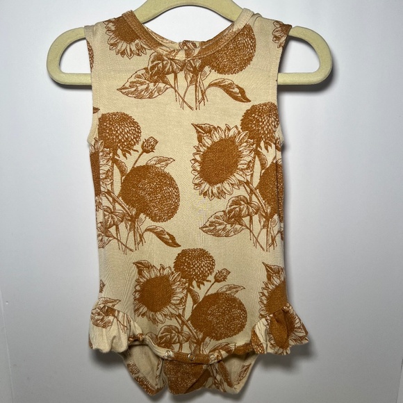 Kate Quinn Bamboo Feel/Modal Flutter Bodysuit Sunflowers - Picture 1 of 3